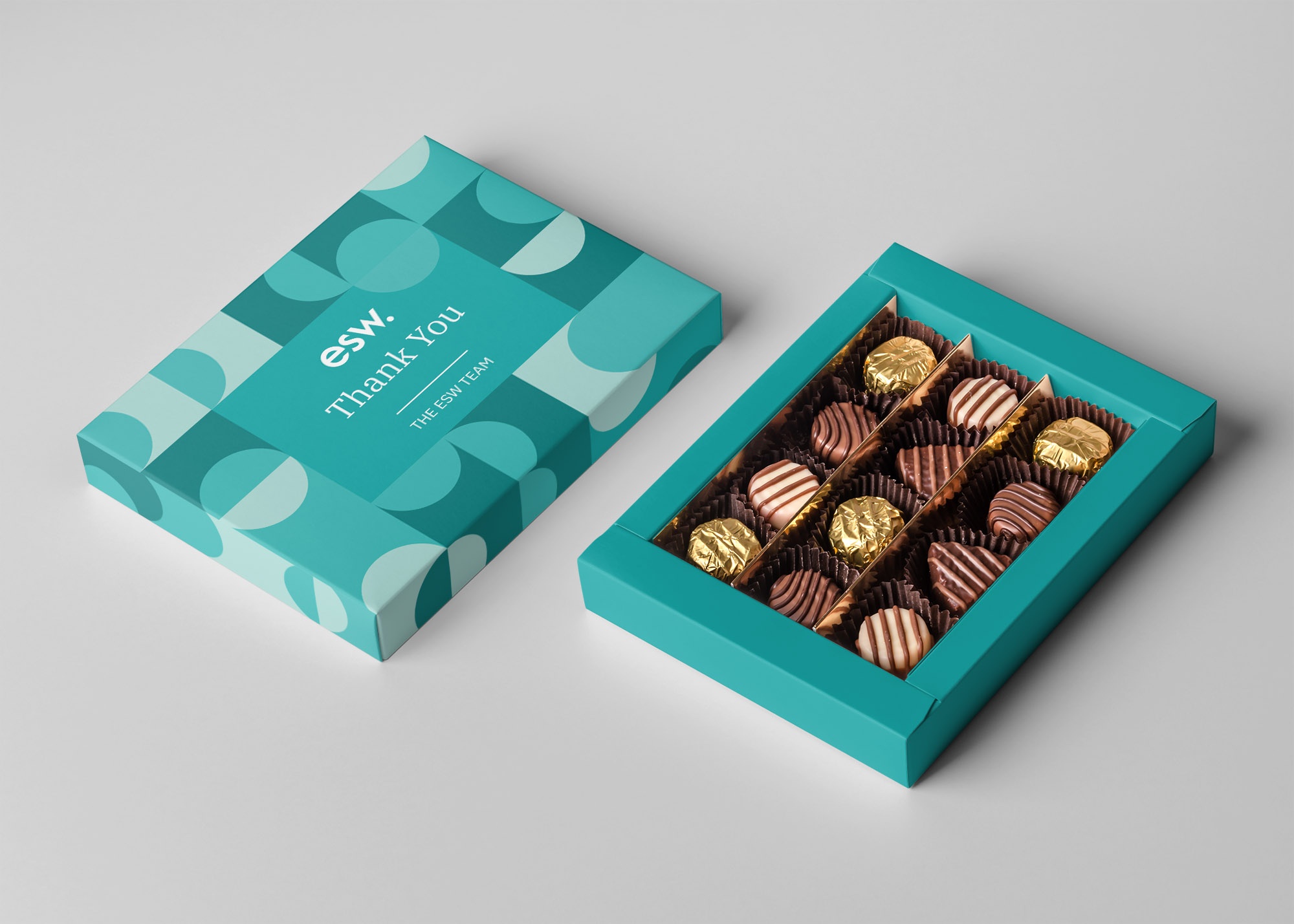 Production of advertising materials by a creative agency. Cost comparison for designing and producing custom-printed packaging.